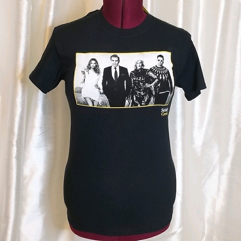 Schitts Creek Tee (size S)